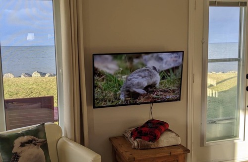 Sydney Mines House | Ocean front Cranberry Cottage. Close-NFLD FERRY, Cabot Trail, Baddeck, Louisburg