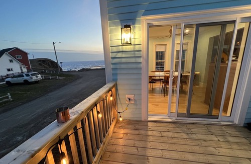 Crow Head House | Ocean, Iceberg, Whale views!