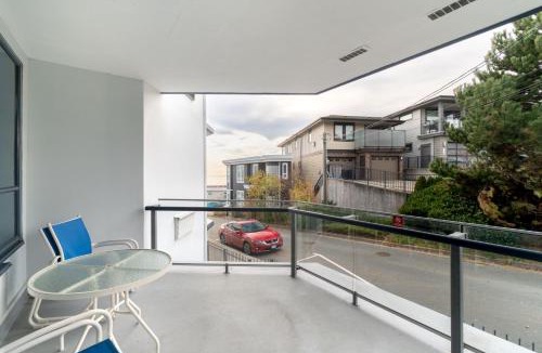 White Rock Hotel | Ocean Promenade Hotel