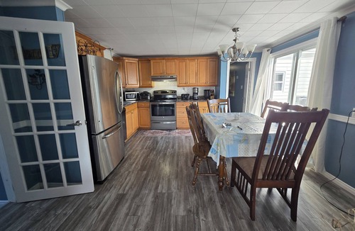 Arnold's Cove House | Ocean view 3 bedroom near refinery in arnolds cove. 75 min from St.johns