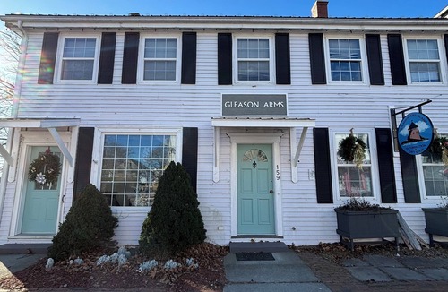 St. Andrews Apartment | Ocean view stay on Vibrant Water St.
