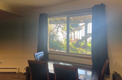 Juan de Fuca Electoral Area Cabin | Oceanfront Lodge: your private, family-friendly retreat in the trees