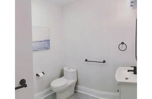 Fergusons Cove Apartment | Oceanview, $0 cleaning fee, spacious with 2 bdrms!. Very private!