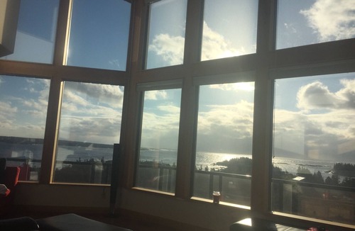 East Dover House | Oceanview 5 bdrm, 3 bath with Stunning Views near Peggy's Cove, East Dover