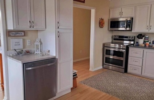 Twillingate House | Oceanview Beachfront Two Bedroom Home with Large Outdoor Patio in Twillingate NL