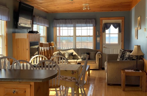 Cavendish Cottage | Oceanview - Dreams To Sea Cottages PEI