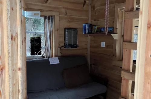 Slocan Cabin | Off grid cabin and farmstay
