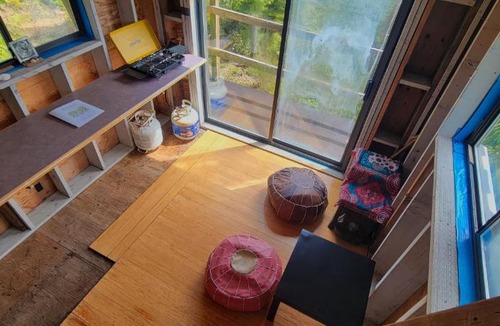 Ucluelet House | Off grid tiny home: the Seer tree house Medicine Farm