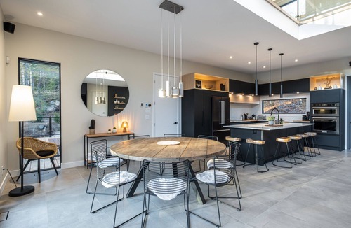 La Conception House | Ohana Chalet | Luxurious Property | Hot tub/Tremblant Living