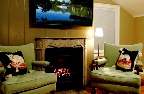 Old Town Historic District Bed & Breakfast | Old Ivy Walk