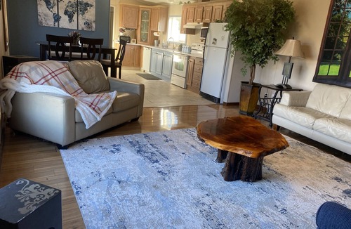 Lethbridge County House | Old Man River Retreat