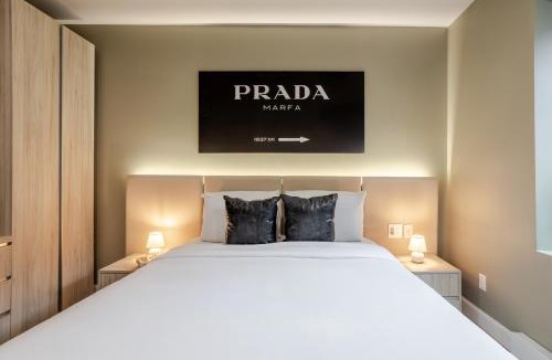 Gay Village Hotel | Olympia Hotel by Lodgo