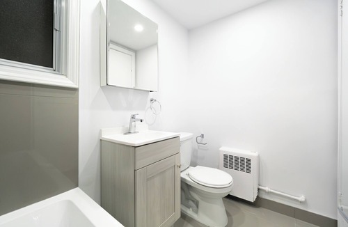 Cote-Des-Neiges—Notre-Dame-De-Grace Apartment | One and Two Bedroom Apartments Near HEC & Université de Montréal Campus