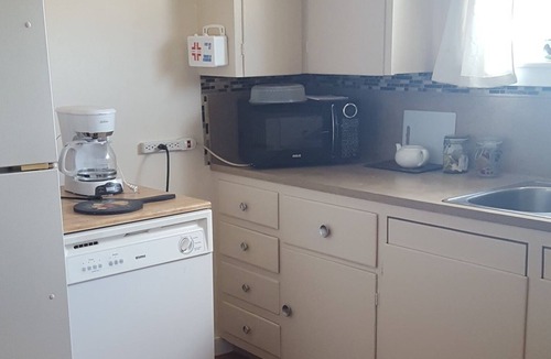 Meteghan House | one bedroom one bath ocean view duplex home