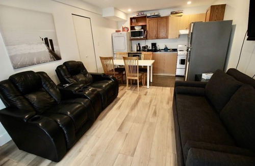 Deep Cove Apartment | One bedroom private suite