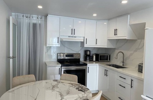 Durham Region House | Oshawa Suite Open Kitchen Living Space