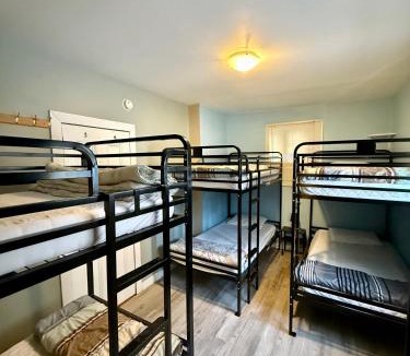 ByWard Market Hostel | Ottawa Backpackers Inn