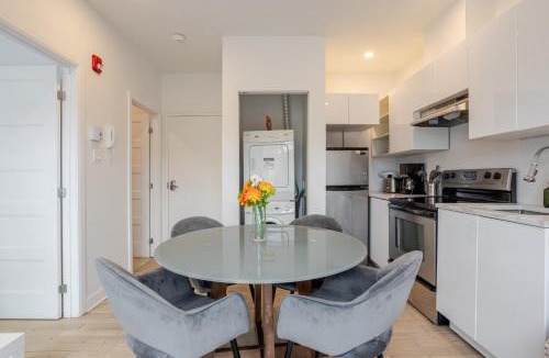 Ville-Marie Apartment | Outstanding 1BR village downtown MTL