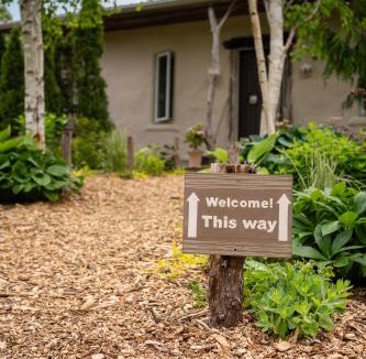 Carrying Place Bed & Breakfast | Owl's Nest Suites