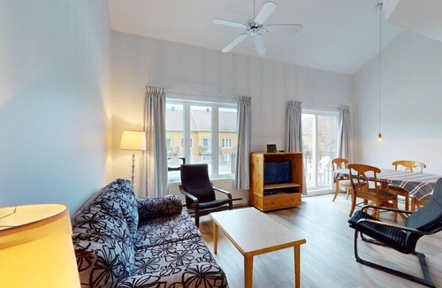 Beaupre Apartment | P-251: 2-bedroom mezzanine condo
