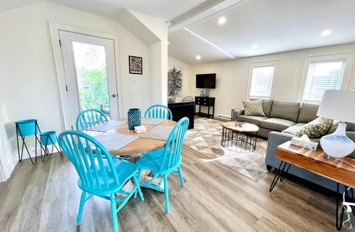 Meaford Apartment | "Paddle" at Hills Meaford, Penthouse 3rd Floor Suite w Deck & Balcony