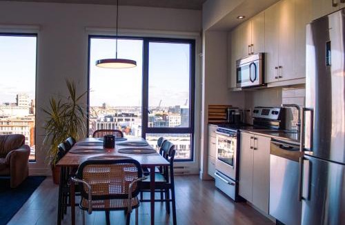 Cite Multimedia Apartment | Panoramic Apartment in the old port