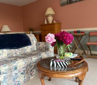 Stephenson Point House | Panoramic Ocean View
