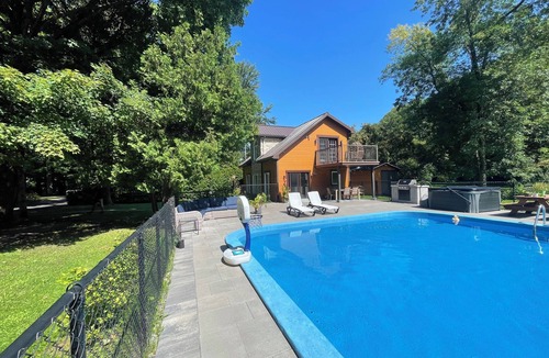 Saint-Nicolas Ski Chalet | Peaceful Haven by the St-Lawrence