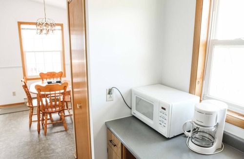 Louisbourg Cottage | Peck's Cottages in Louisbourg, NS - Minutes from the Louisbourg Fortress!