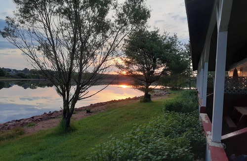 Cardigan Apartment | PEI Waterside Apt. #3, quiet waterfront Apt., beach, scenic view, great sunsets