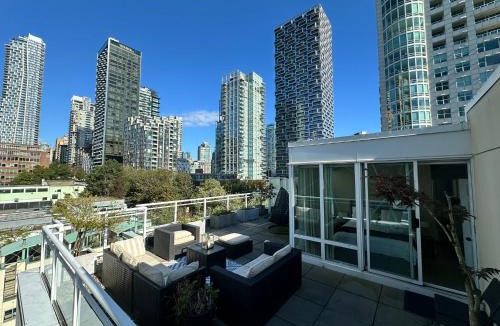 Downtown Vancouver Apartment | Penthouses of Beach Ave