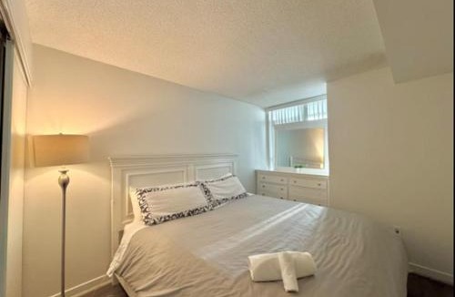 CityPlace Apartment | Perfect Location - Comfy Suite