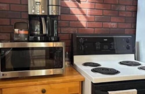 Pointe-du-Chene Cottage | Perfect Parlee Cottage Three Bedrooms Minutes Walk To The Beach Mini Split
