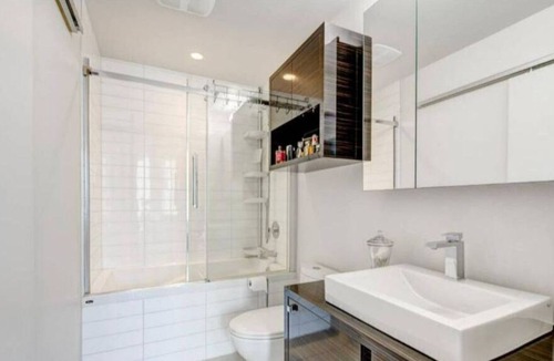 Griffintown Apartment | Perle Tout Équipée Avec Vue, Balcon et Wi-fi Vieux-montréal et Centre-ville