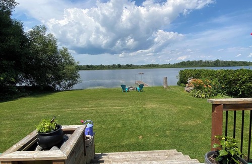 North Grenville Cottage | Pet friendly Cottage on World Heritage Rideau River
