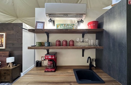 Seabright House | Pet-Friendly Glamping Dome close to Peggy’s Cove!