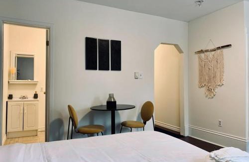 North End Apartment | Pet-Friendly Lovely Studio #2 at Doggy Digs, Balcony