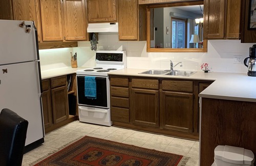 Sproat Lake Apartment | Pet-Friendly Sproat Lake Suite | Private Dock, Paddleboard/Kayaks, Firepit