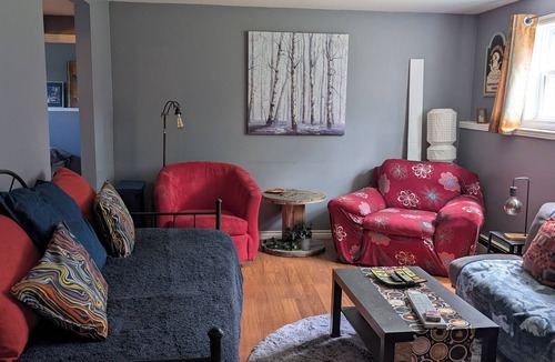 Stellarton Apartment | Pet Friendly Two Bedroom Apartment in the town of Stellarton.