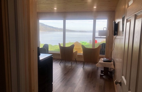 Saint Lunaire-Griquet Cottage | Petal’s near L'Anse aux Meadows- Oceanview