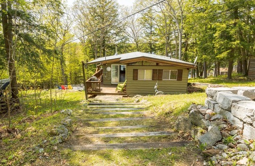 Muskoka Lakes Cottage | Picturesque Leonard Lake cottage