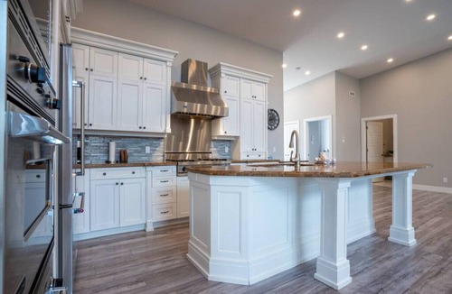 Saint-Jean-de-Matha House | Piece Of Heaven |Hot Tub | 16 Guests |Pool Table