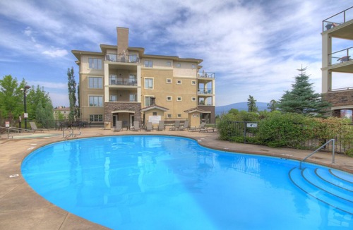 Quail Ridge Condo | Pinnacle Pointe Resort # 1405- 1Bedroom + Den -1Bath - 90 Day Min -