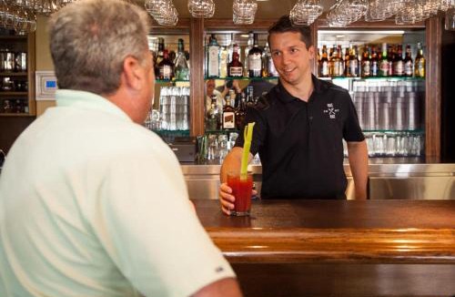 Plantagenet Hotel | Place 19-67 Restaurant Motel