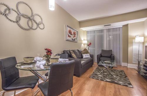 Downtown Mississauga Apartment | Platinum Suites Furnished Executive Suites