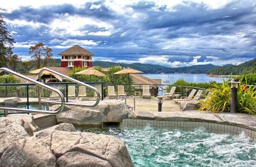 Pender Island Resort | Poets Cove Resort & Spa