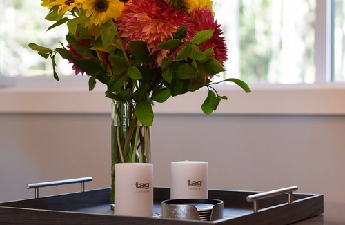 Comox House | Point Holmes Carriage House