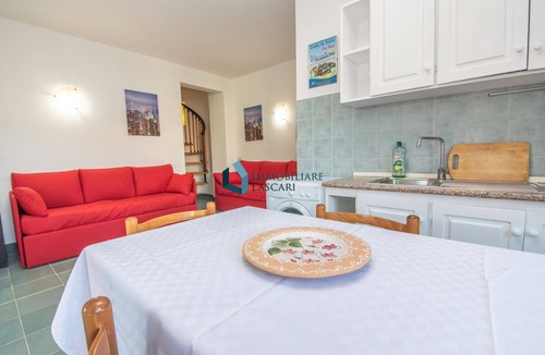 Gorgo Lungo Apartment | Pomelia 4, just a short walk from the sea