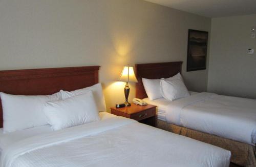 Dawson Creek Hotel | Pomeroy Inn and Suites Dawson Creek