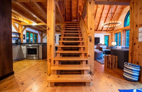 MacTier House | Post and Beam Lake Joe Gorgeous cottage & boathouse on a quiet Lake Joseph Bay!